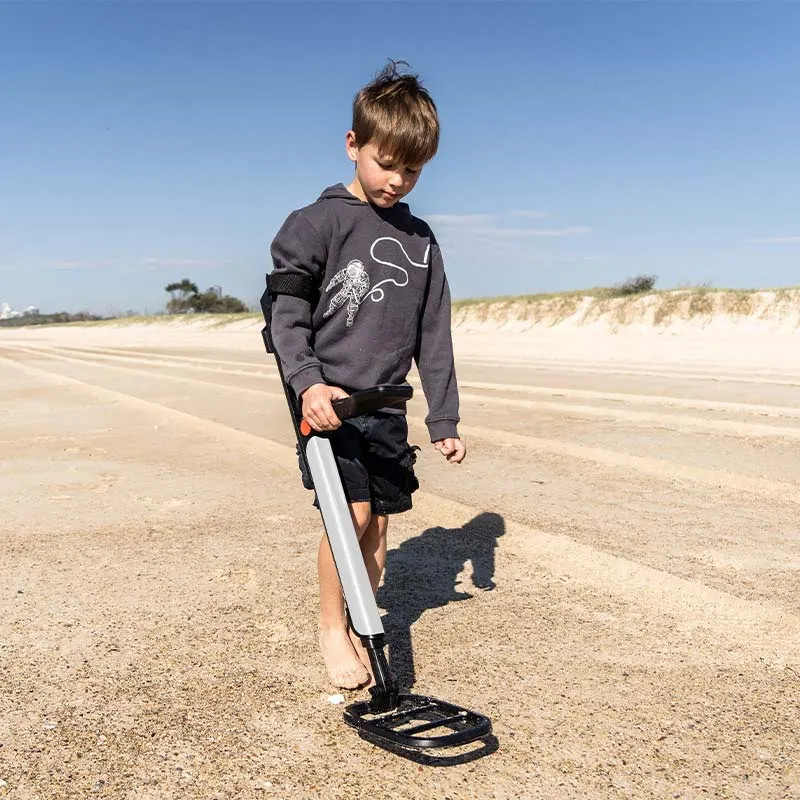 Détecteur de métaux Minelab Go-Find 11 sur la plage